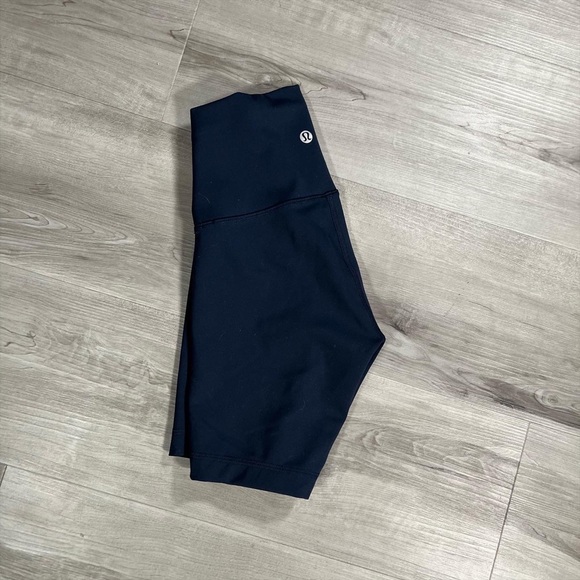 Lululemon Wunder Train High-Rise Short 6" - Picture 1 of 6
